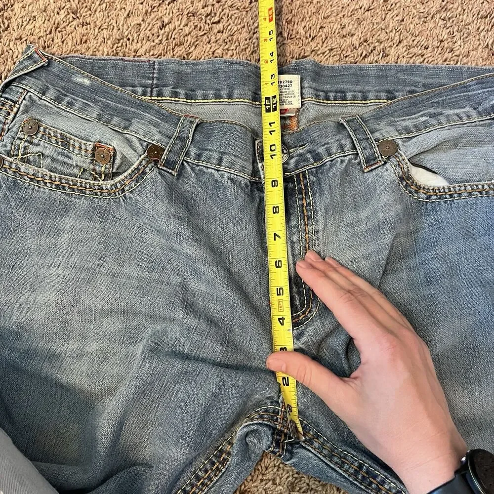 True Religion Straight Leg Big Bobby T Light Wash Blue Denim Jeans 42x33 (42x32)